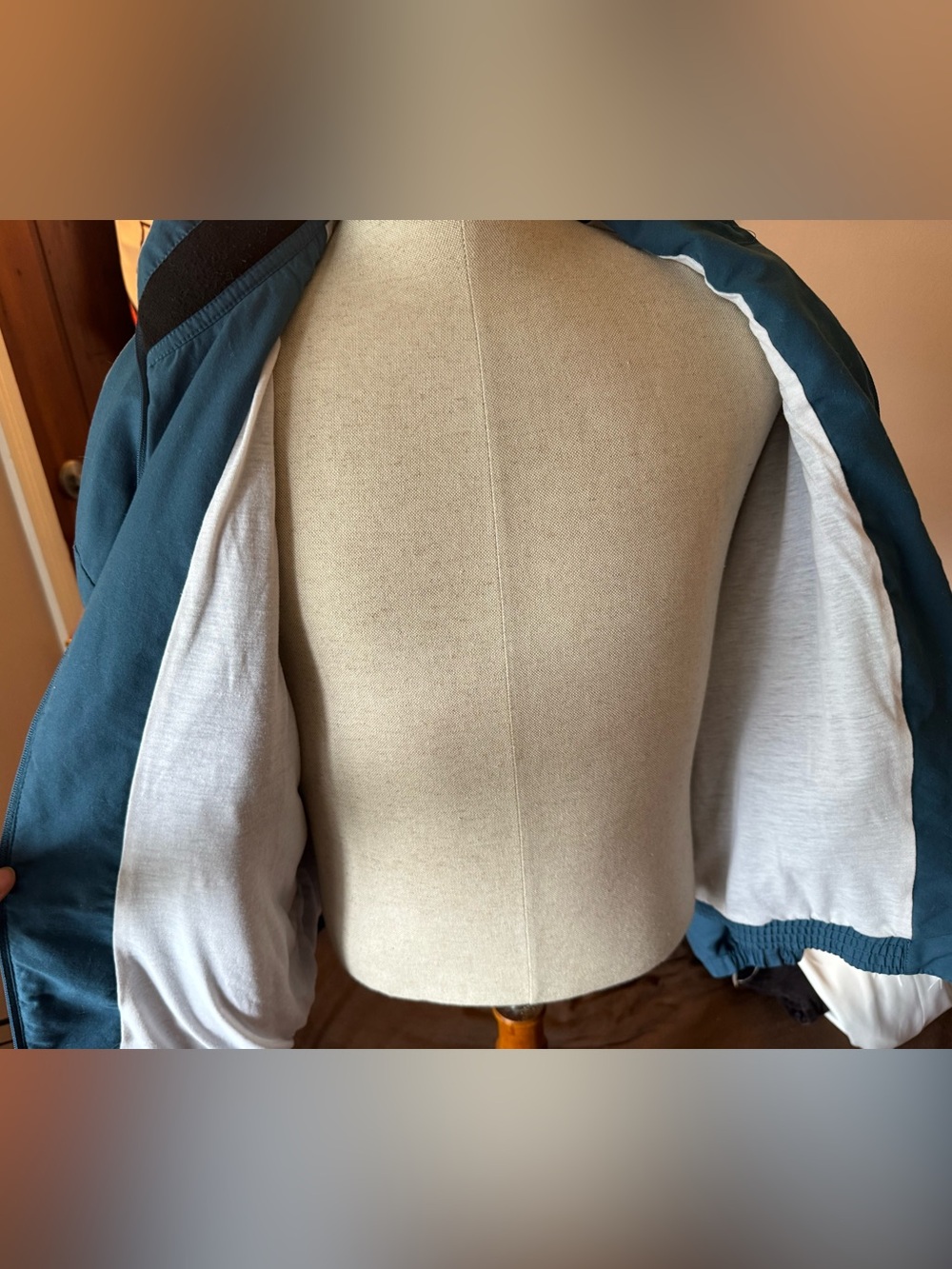 Vintage Reebok Track Jacket - Picture 4 of 4